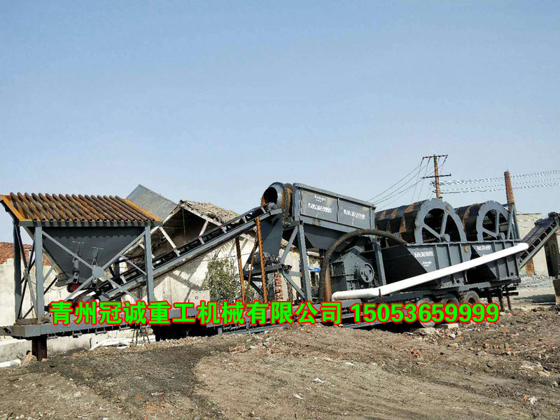 車載移動式破碎制砂洗沙一體設(shè)備工作現(xiàn)場